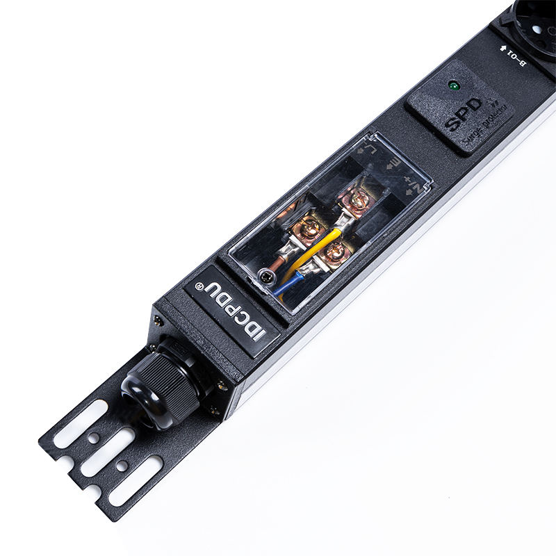 18 アウトレット ドイツ 1U サージ保護ホットスワップ可能 RS485 メータード ラック PDU